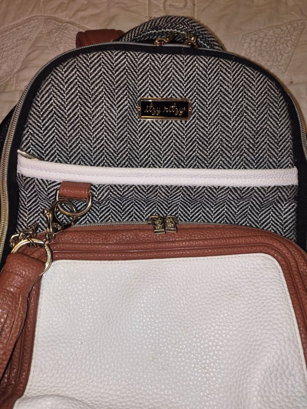 Itzy Ritzy Boss Diaper Backpack - Picture 5 of 9